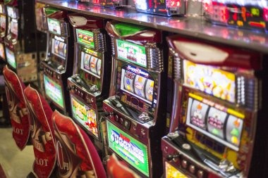 parisbola mobile app interface showing live football markets and casino games