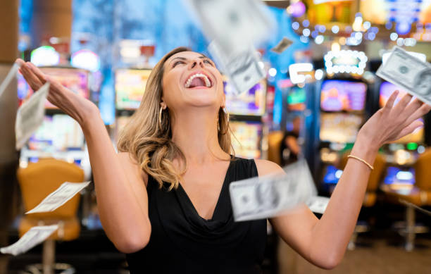 Bikini Paradise slot game interface on parisbola