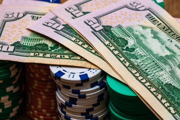 Multi-sport dashboard showing football, slots, and live-dealer options